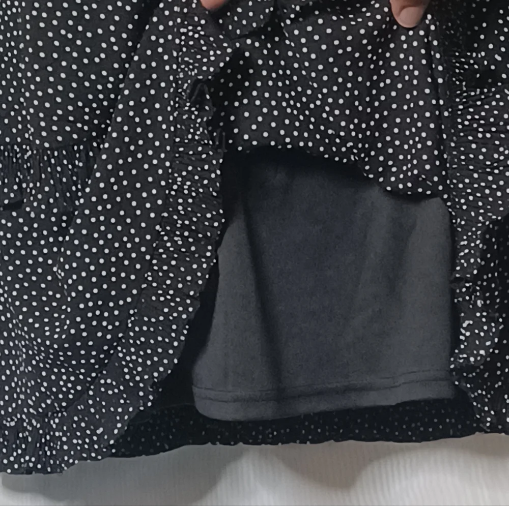 Lulus Women's Black and White Polka-dot Long Sleeve Mini Dress. Size L - Picture 8 of 14